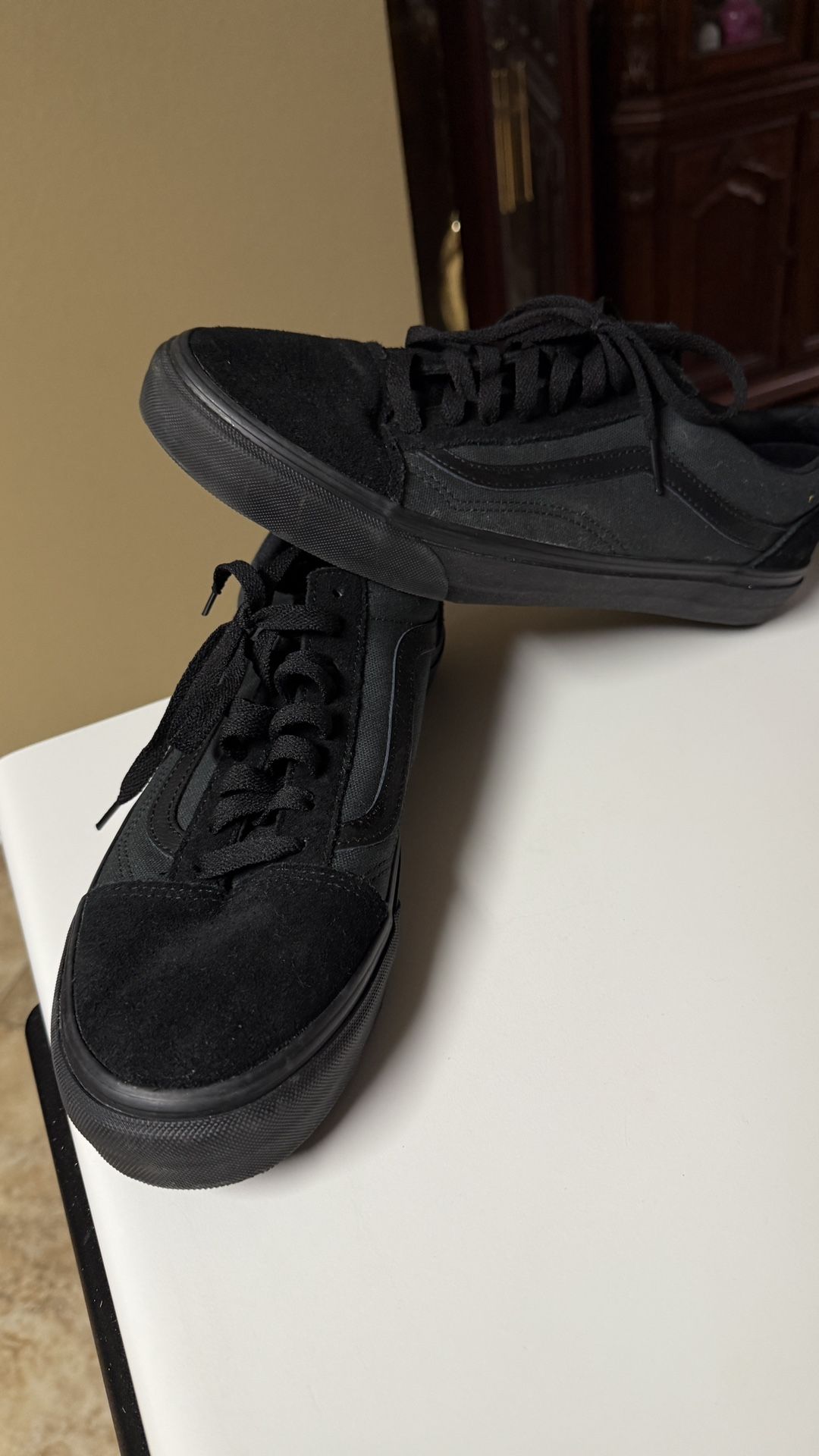 VANS Skate Old Skool Classic Suede & Canvas uppers Triple Black Mens Size 11