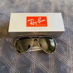 RayBan AVIATOR Sunglasses LARGE Frame AUTHENTIC 