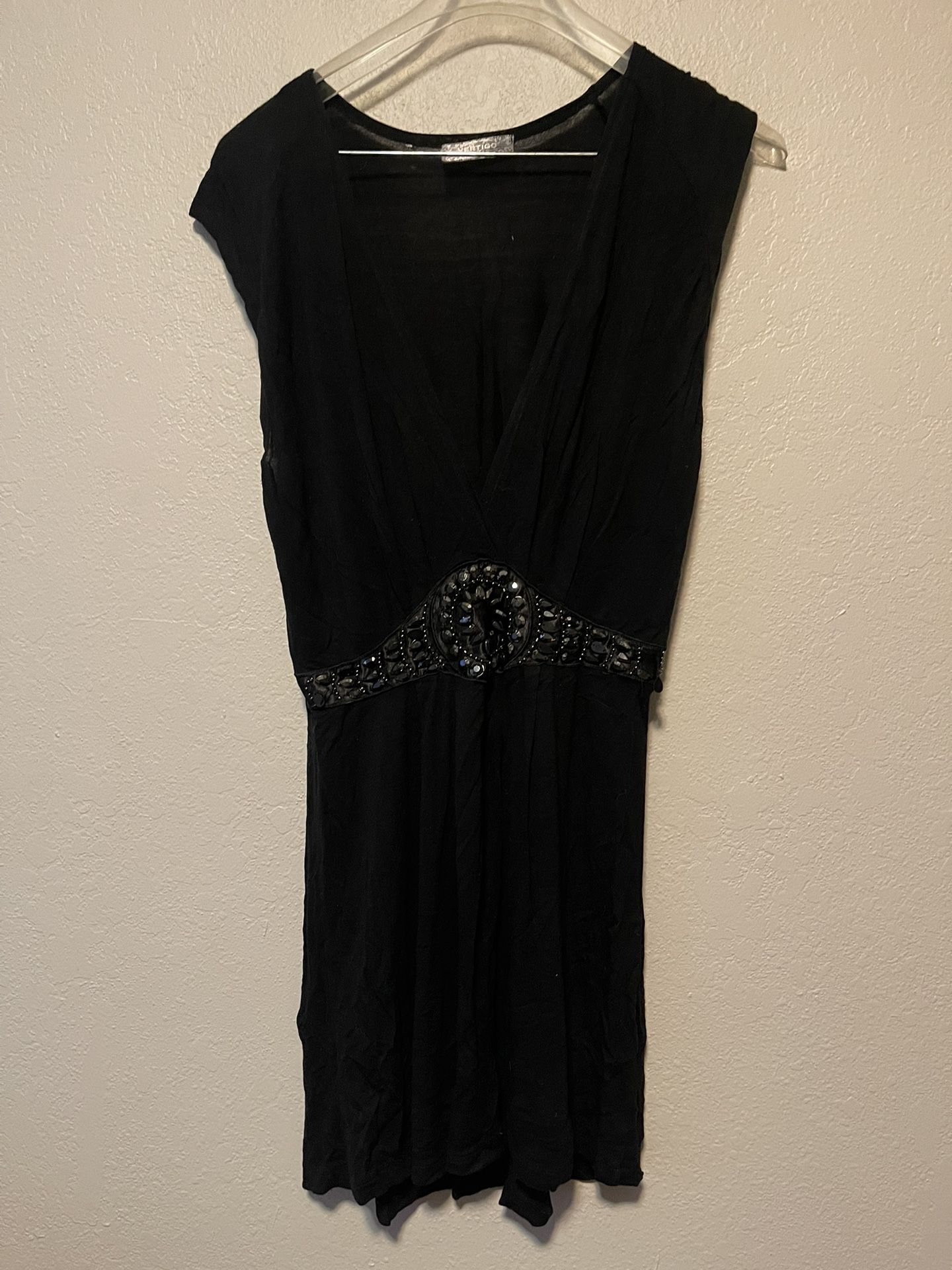 Vertigo Paris, Women’s Black Strechy V Neck Beaded Tunic Tank Top, Size S