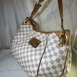 Louis Vuitton Galliera PM Shoulder Bag 
