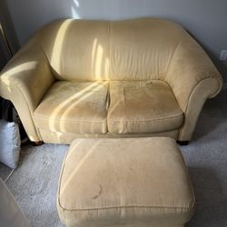 2 Seat Couch + Leg Rest