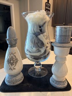 3-Piece Home Decor Set with Vase and Candleholder