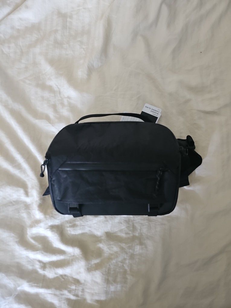 6L Moment Rugged Camera Sling