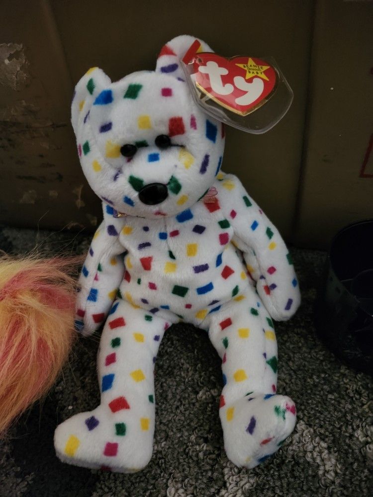 Y 2k Bear Beanie Baby