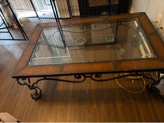 Coffee Table/wall mirror/lamp