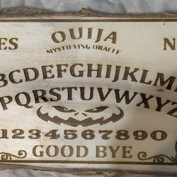 Christmas Creepy Ouija Board 
