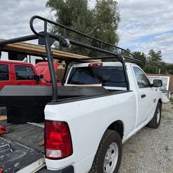 Ram ladder rack