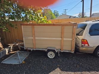 Hauling trailer