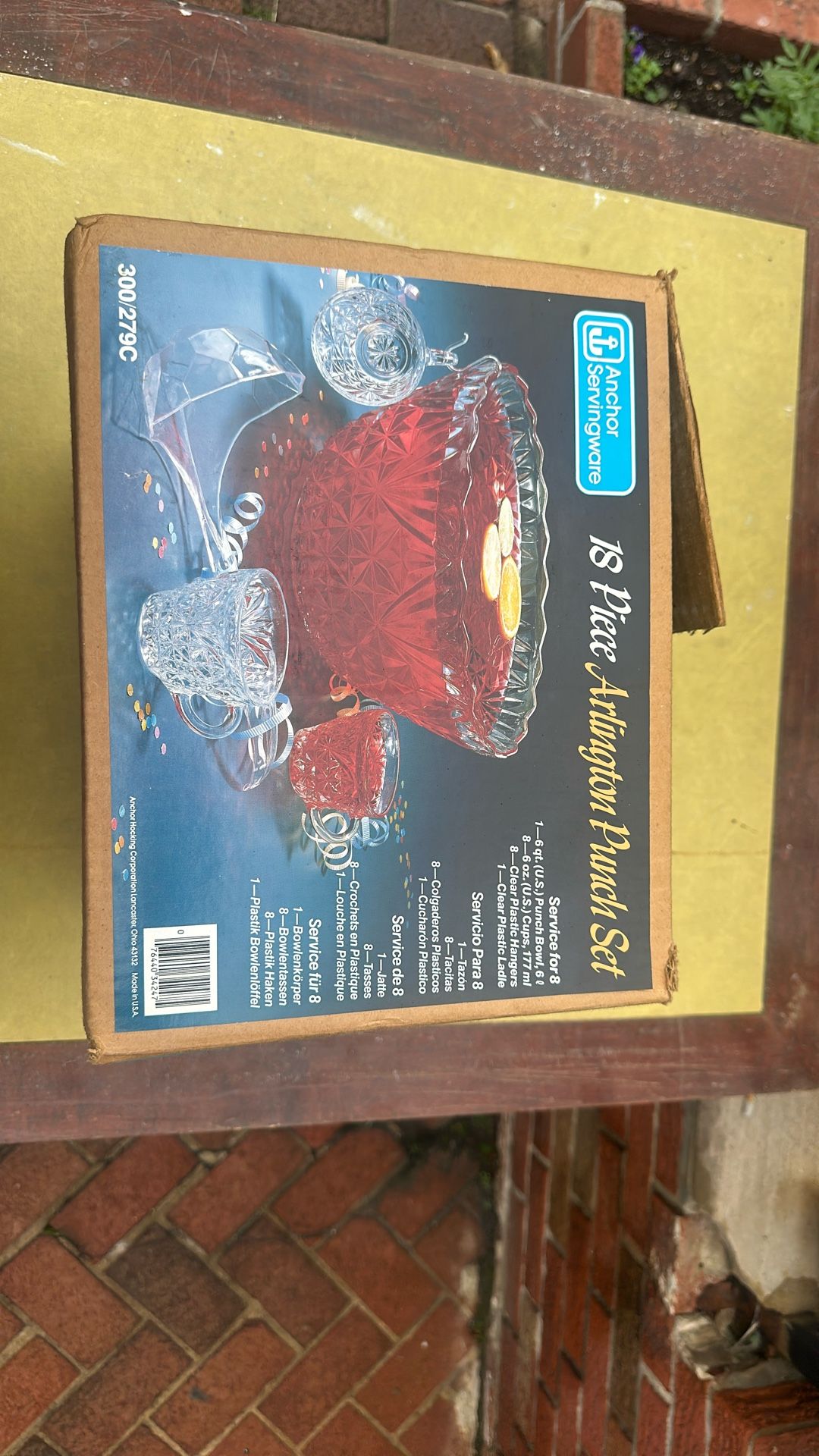 18 Arlington Punch Bowl Set