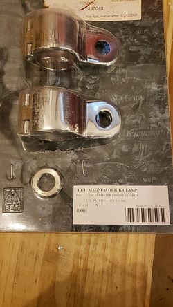 Kuryakyn 1-1/4" magnum quick clamp