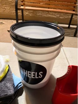 Car Detail Detailing Products Supplies Bucket