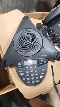 PolyCom SoundStation 2 w/ EX Mic Pods 