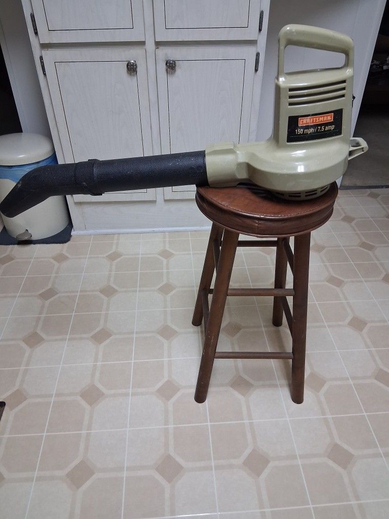 Craftsman Electric Leaf Blower