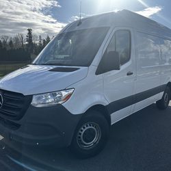 2020 Mercedes-Benz Sprinter 2500