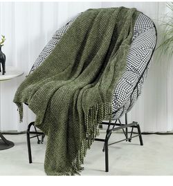 Blagic Knitted Throw Blanket for