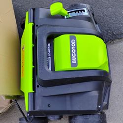 GreenWorks Lawn Mower 