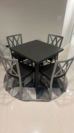 Table and 4 Chairs (Grey)