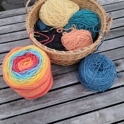 Craft Yarn & String