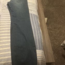 Blue Levi’s pants 29 x 30