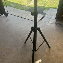 Speaker Stand