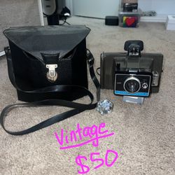 Polaroid Land Camera (1970) 