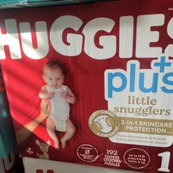 Huggies plus Little Snugglers 