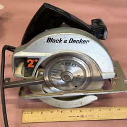 7” Black & Decker Circular Saw