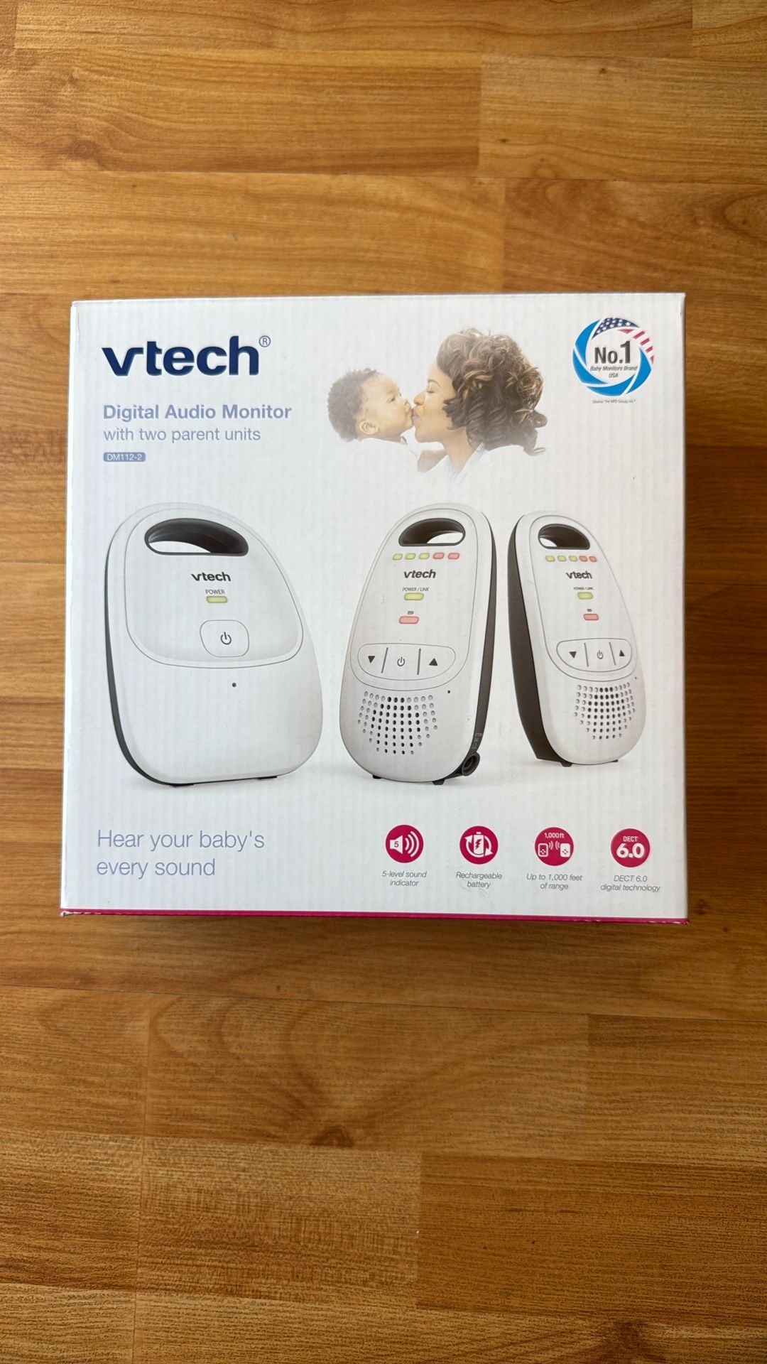 Vtech digital audio monitor with two parent units