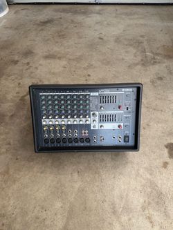 Yamaha EMX512sc Powered Mixer
