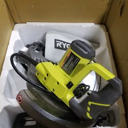 10 in. Compound Miter Saw with LED

by 

RYOBI

