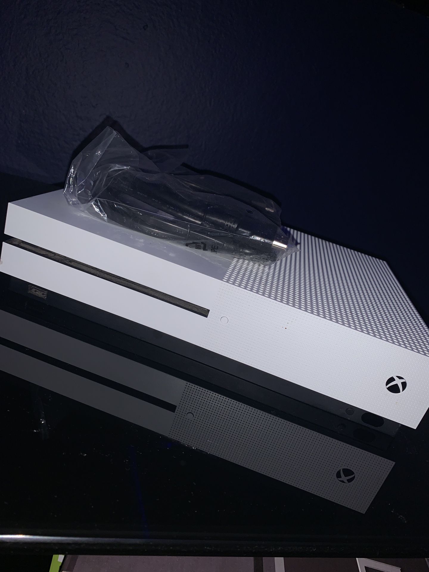 Xbox One S 1TB (No Controller)