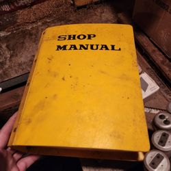 Vintage Dresser / International Harvester Service Manual Binder (Loaders, Crawlers & Engines)