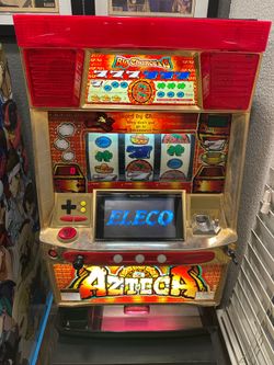 Pachislo Slot Machine - Azteca: The Legend Returns