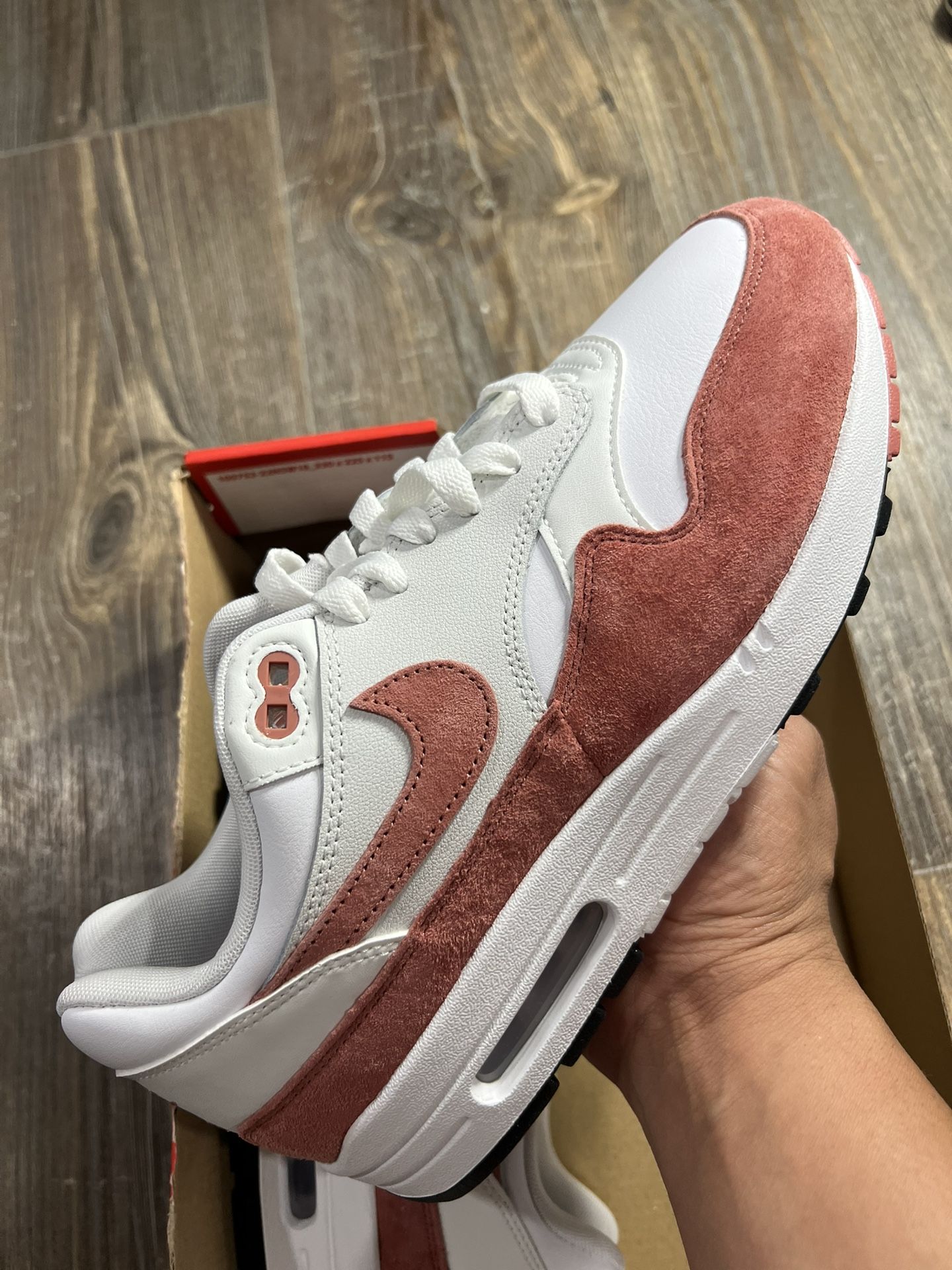 Nike Air Max 1 ( Men Size 8.5 )