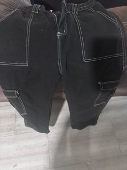 Cargo pants size small