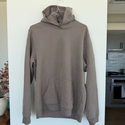 NEW: Vuori Men's LARGE Seaside Pullover Hoodie Smokey Taupe Brown