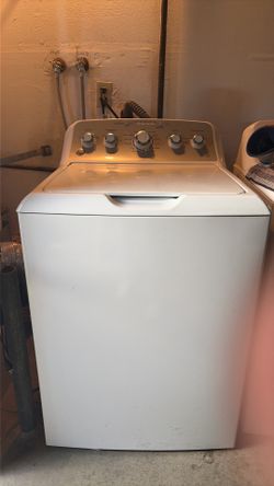 GE washer and gas dryer