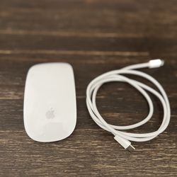 Apple Magic Mouse w/ Charger