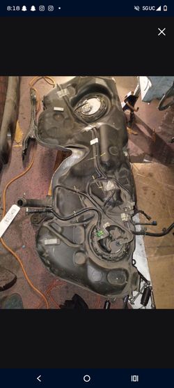 Gas tank with fuel pumps 2020 camaro