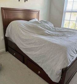 full size bed set with trundle, dresser and night table