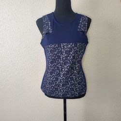 Chelsea 28 Women’s Blue/ White Sleeveless Top Size: Small  