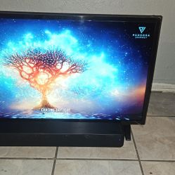 Insignia Fire TV And Soundbar Like New