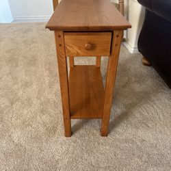 End table 