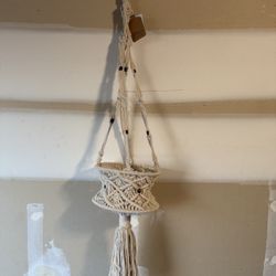 BRAND NEW Hanging Planter