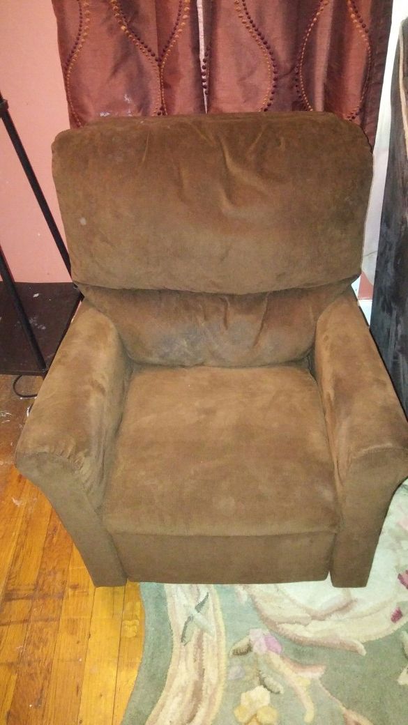 Childs recliner