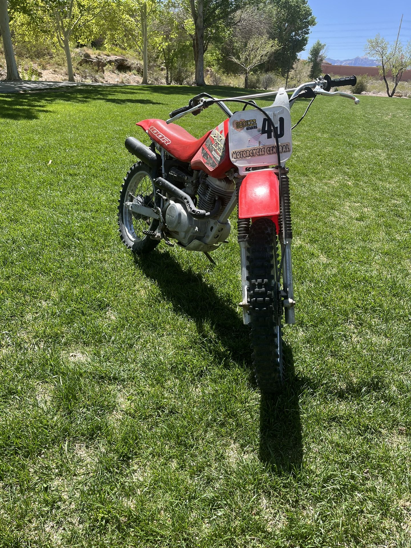 xr100 2000