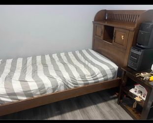 Twin bed
