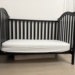Toddler bed
