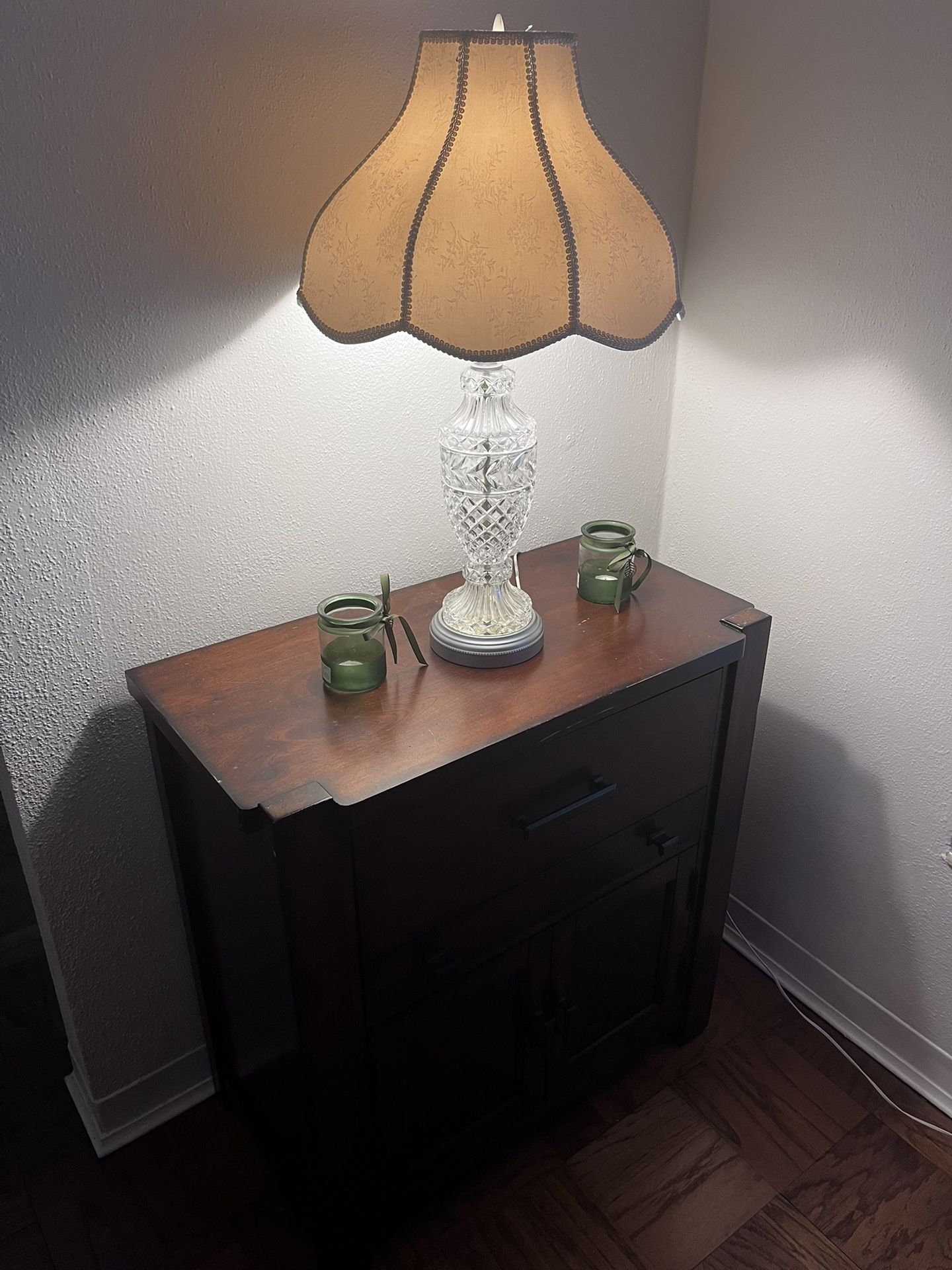 Vintage Solid Wood Cabinet – Classic Charm & Hidden Storage!