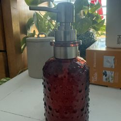 Amber Glass Soap/Lotion Dispenser — Vintage Luxe Style